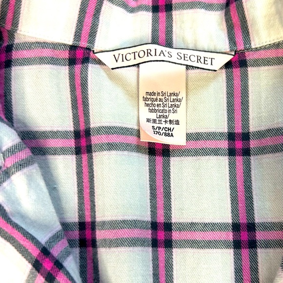 Victoria’s Secret size small shorts pajama set. Great condition.  - Picture 6 of 13